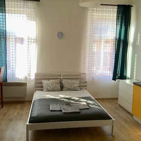 Residence Vita Nejedleho Praha Exteriér fotografie